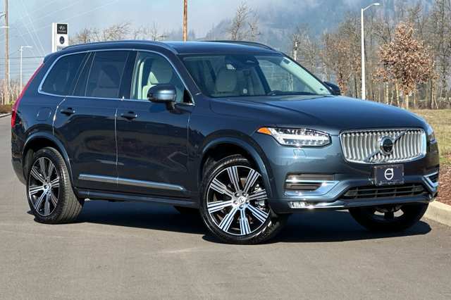 2025 Volvo Xc90 B6 Ultra