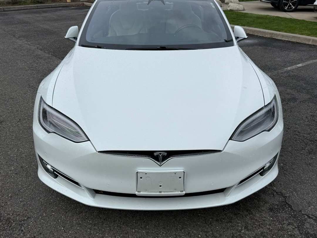 2021 Tesla Model S Performance - Image 2