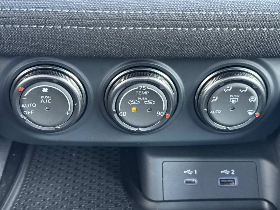 2024 Nissan Z Sport - Image 17