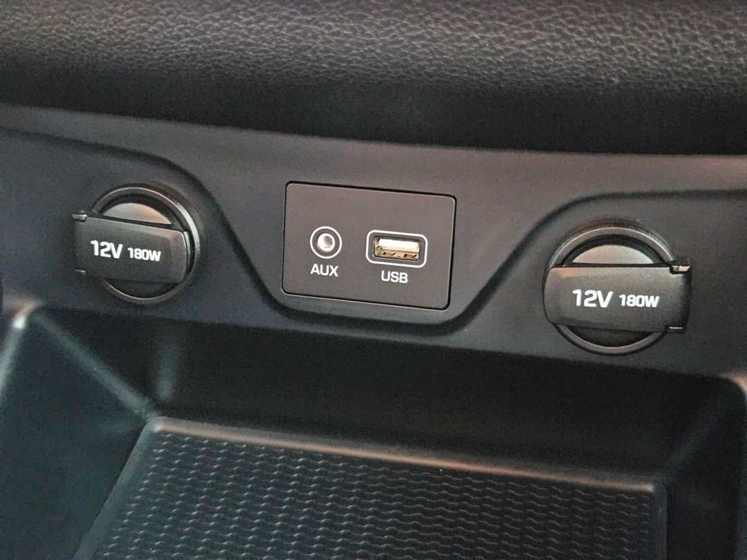 2017 Hyundai Tucson SE - Image 23