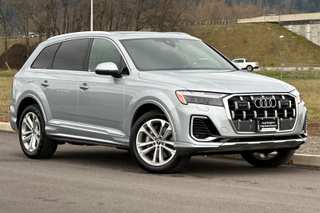 2025 Audi Q7 55 Premium Plus