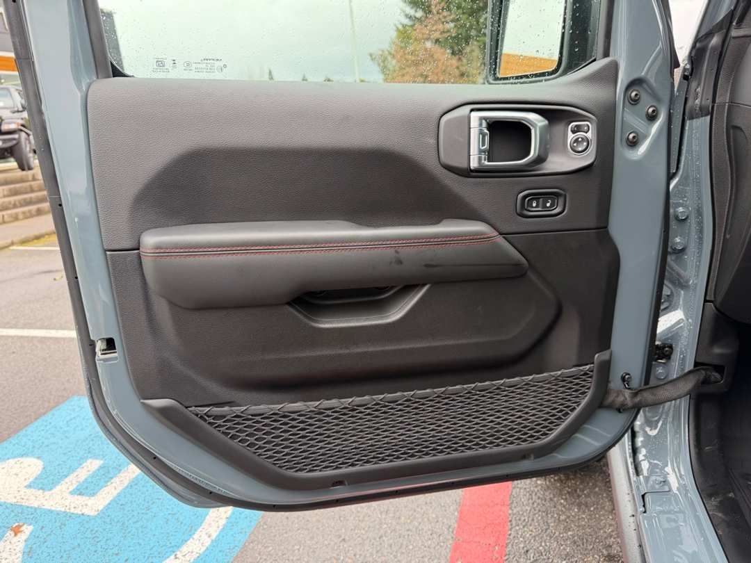 2026 Jeep Gladiator Rubicon - Image 12