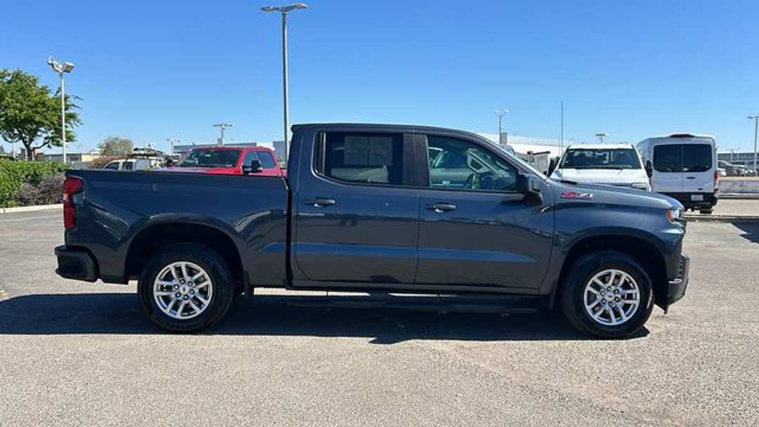2021 Chevrolet Silverado 1500 RST - Image 2