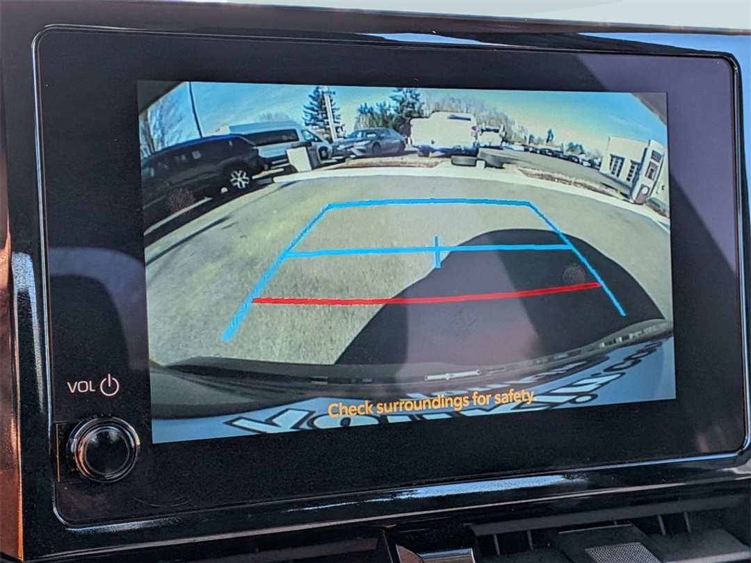 2025 Toyota Corolla LE - Image 21