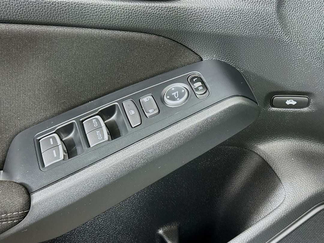 2026 Honda Civic Sport - Image 17