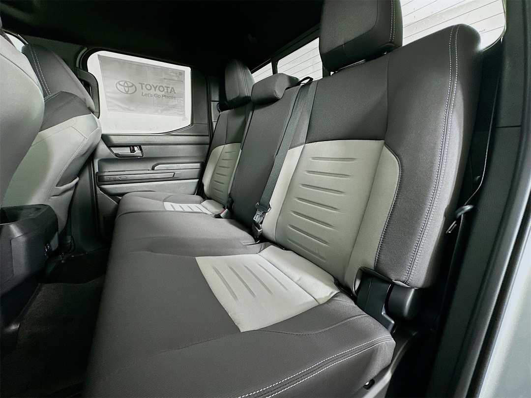 2025 Toyota Tacoma TRD Off Road - Image 26