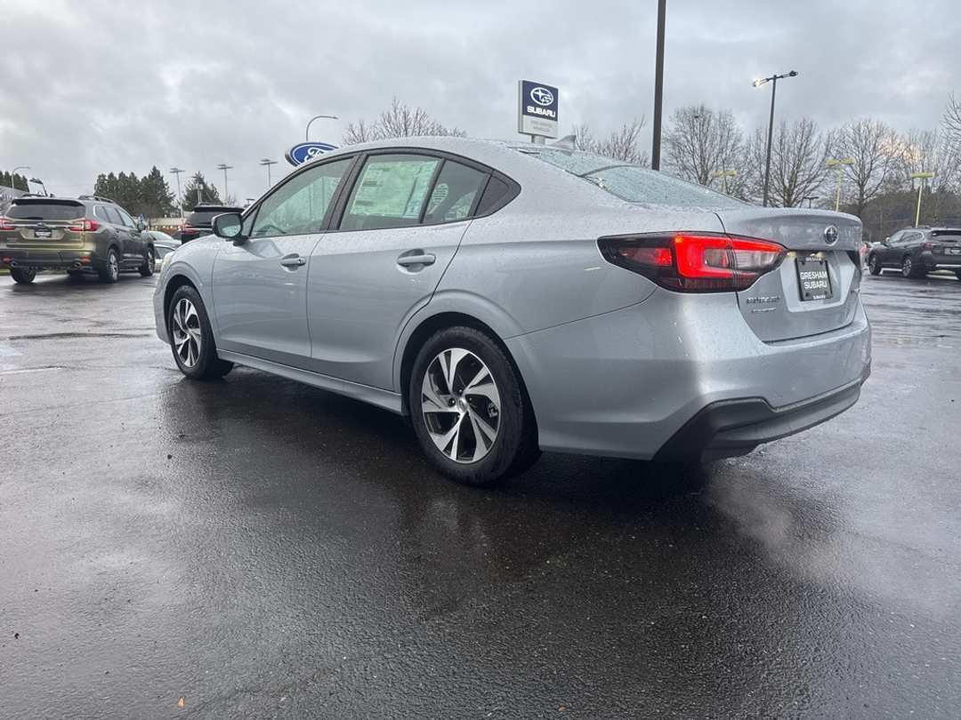 2025 Subaru Legacy Premium - Image 5