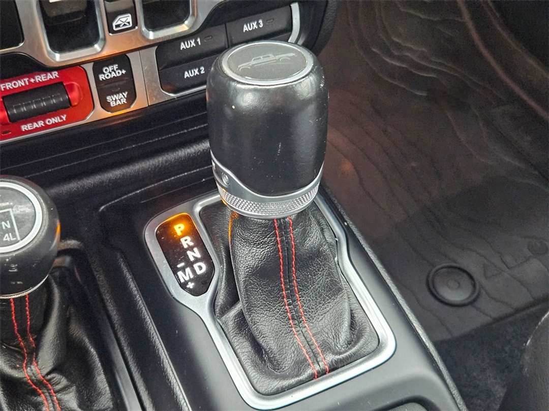 2020 Jeep Gladiator Rubicon - Image 18