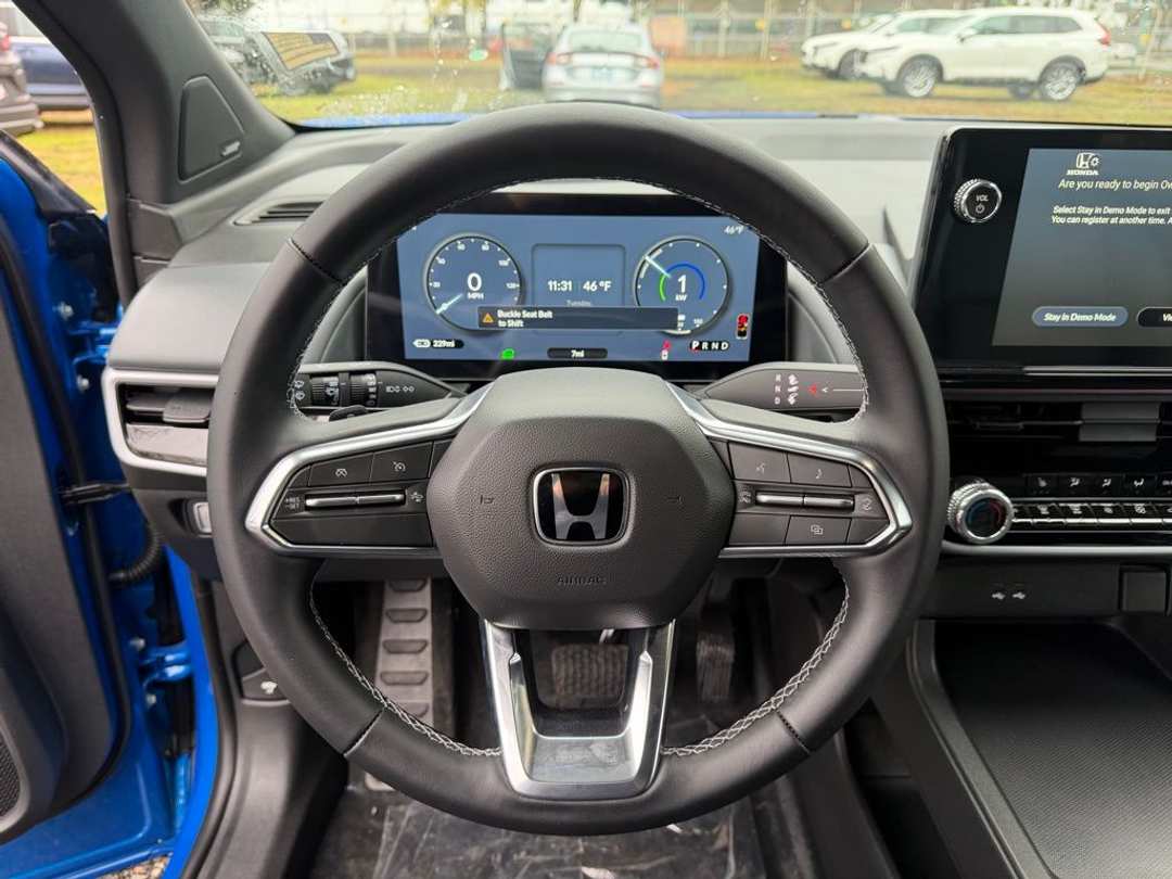 2026 Honda Prologue Touring - Image 21