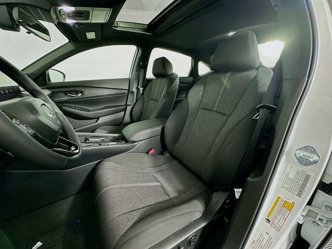 2025 Honda Accord Sport - Image 20