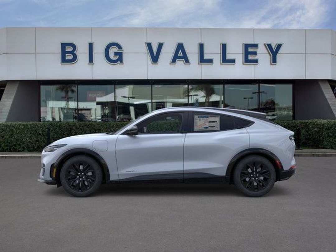 2026 Ford Mustang Mach-E Premium - Image 3