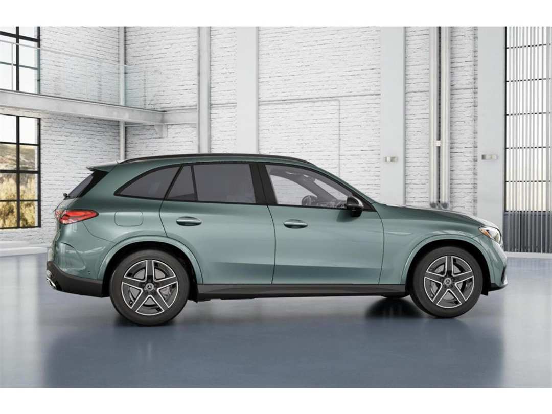 2026 Mercedes-Benz GLC GLC 300 - Image 17