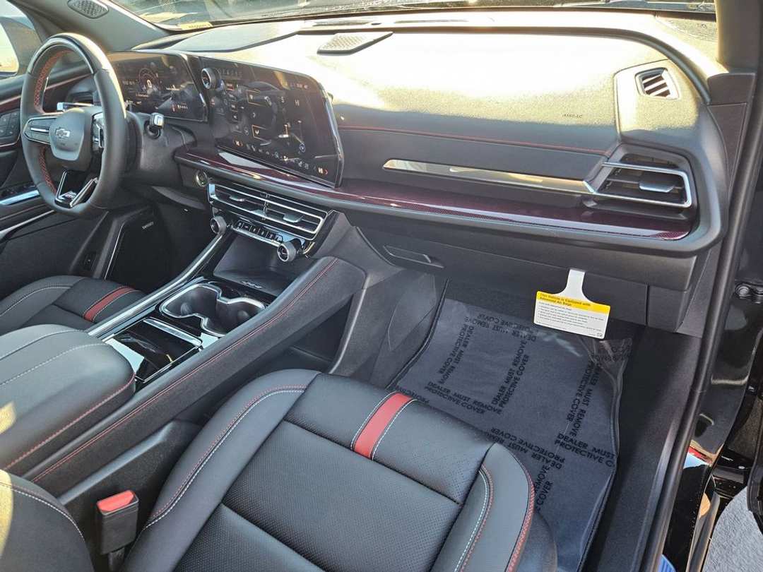 2026 Chevrolet Traverse RS - Image 39