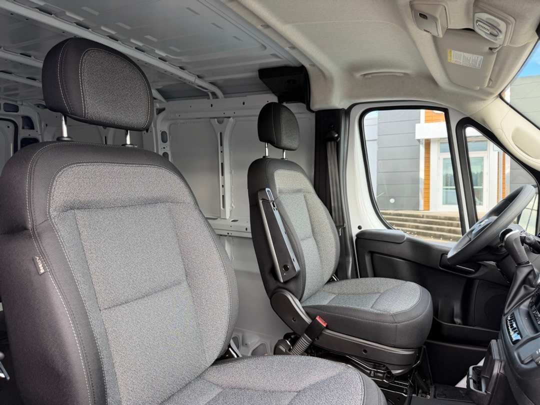 2026 Ram Promaster 1500 Low Roof - Image 30