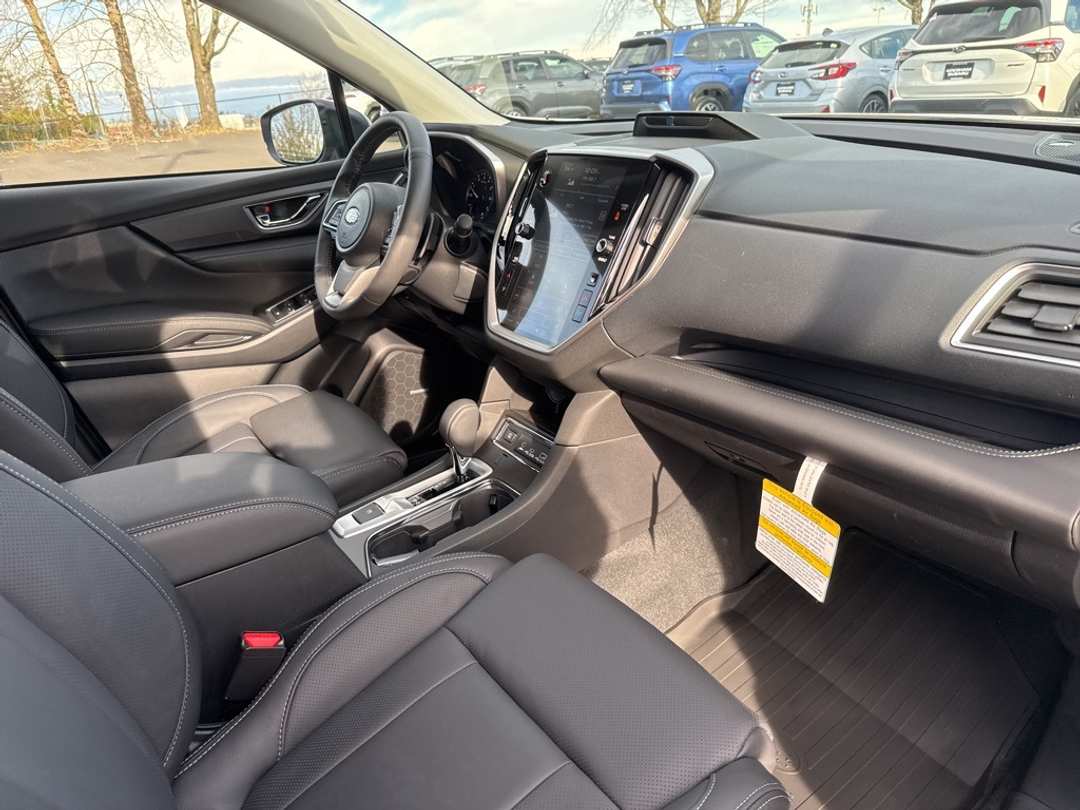 2026 Subaru Ascent Limited - Image 30