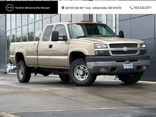 2004 Chevrolet Silverado 3500 Base