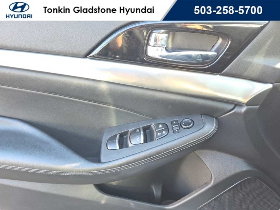 2023 Nissan Maxima SV - Image 10