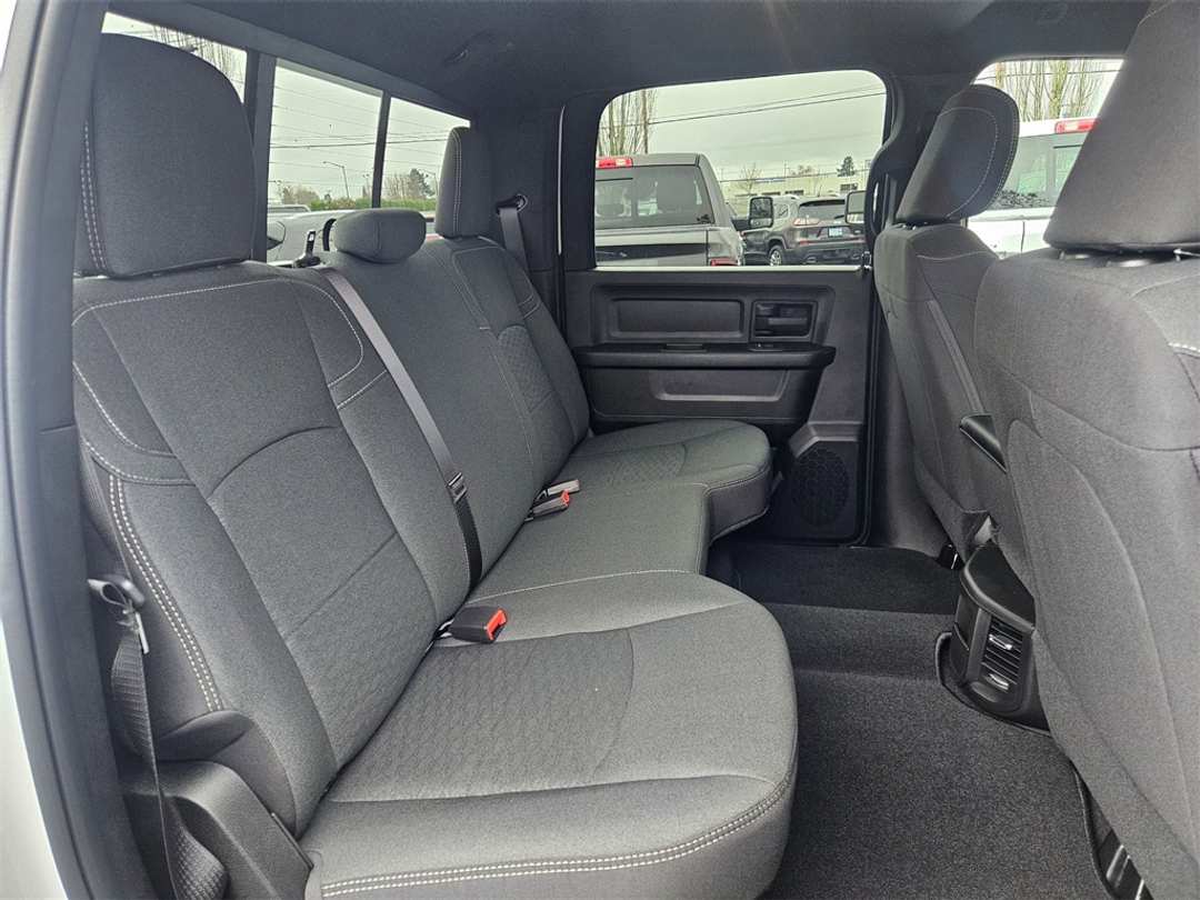 2026 Ram 2500 Tradesman - Image 32