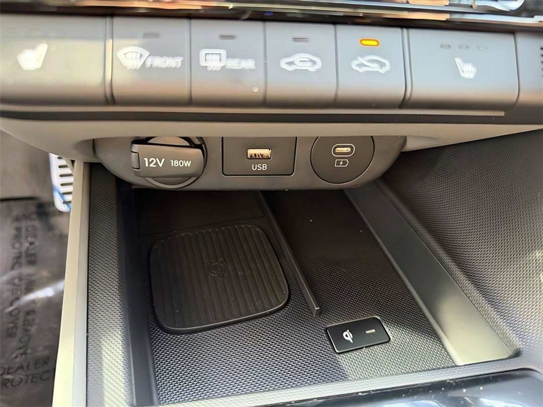 2026 Hyundai Elantra SEL Sport - Image 23