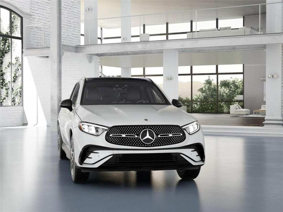 2026 Mercedes-Benz GLC GLC 300 - Image 8