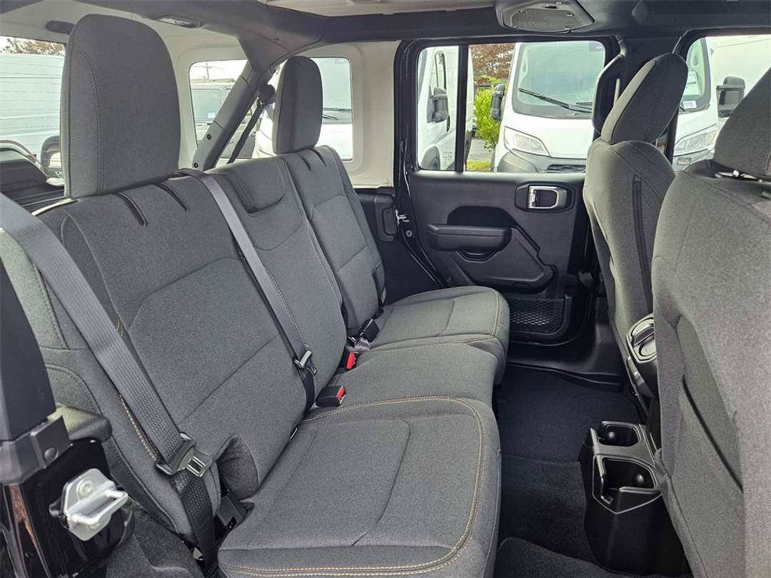 2026 Jeep Wrangler Sport - Image 32