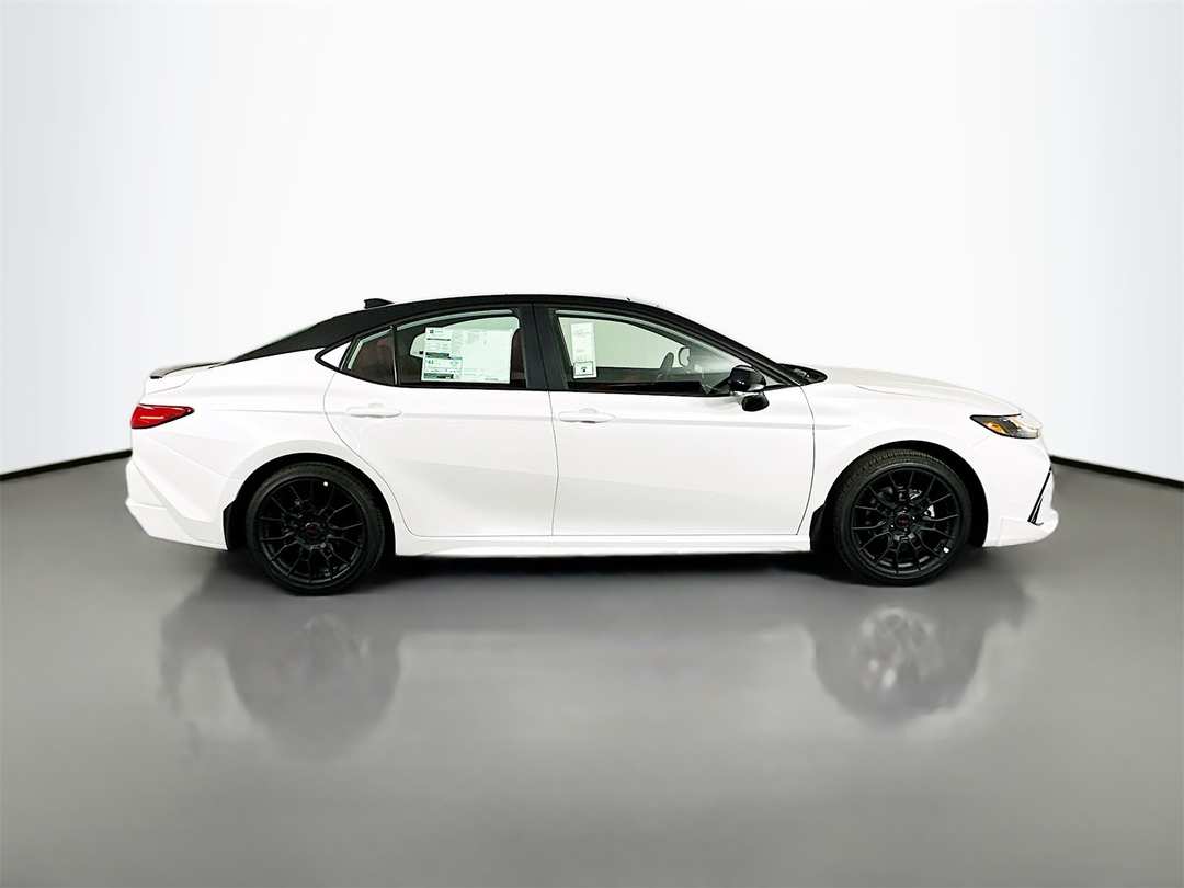 2026 Toyota Camry XSE - Image 8