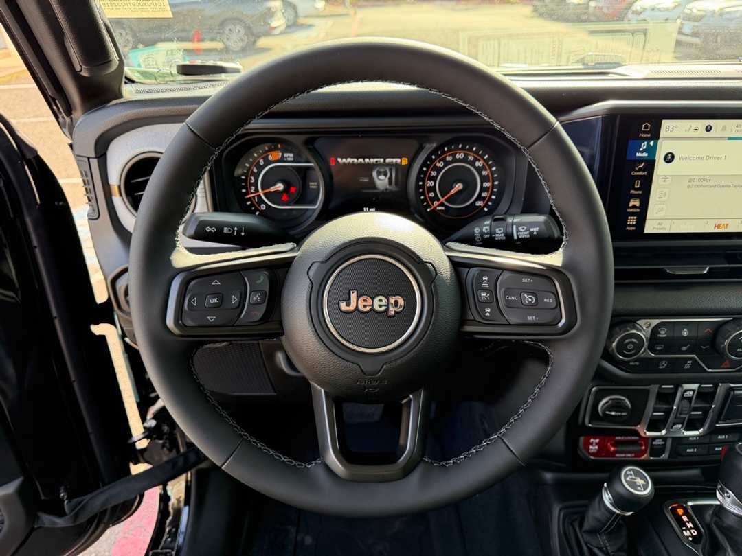 2026 Jeep Wrangler Willys - Image 19