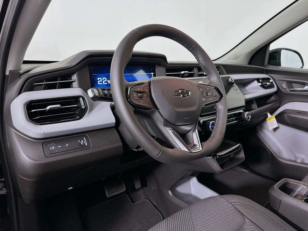 2027 Chevrolet Bolt Ev LT - Image 9