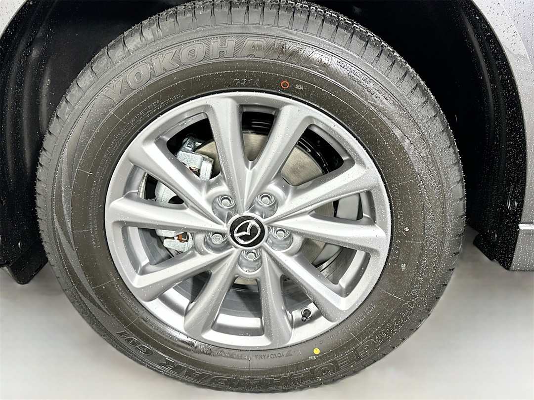 2025 MAZDA CX-5 2.5 S Preferred Package - Image 32