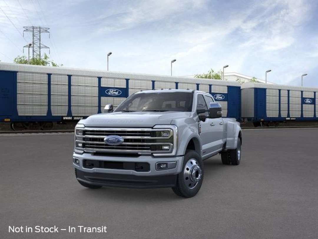 2026 Ford F-450Sd Platinum - Image 2