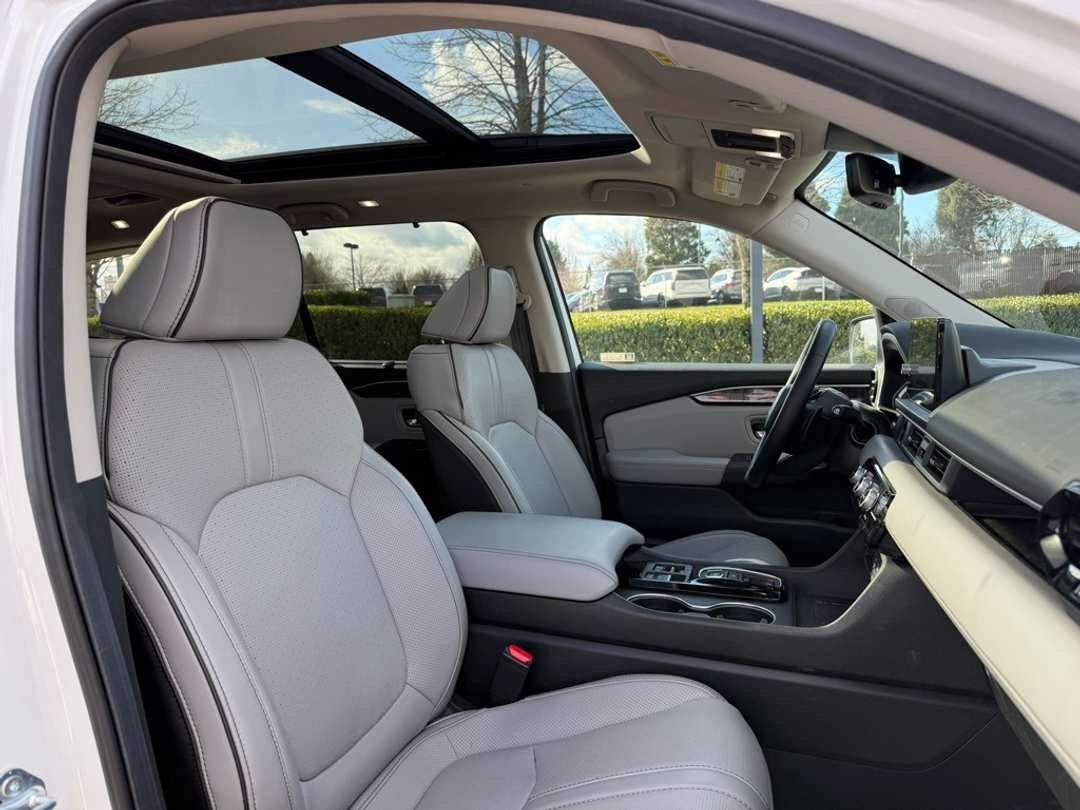 2025 Honda Pilot Elite - Image 27