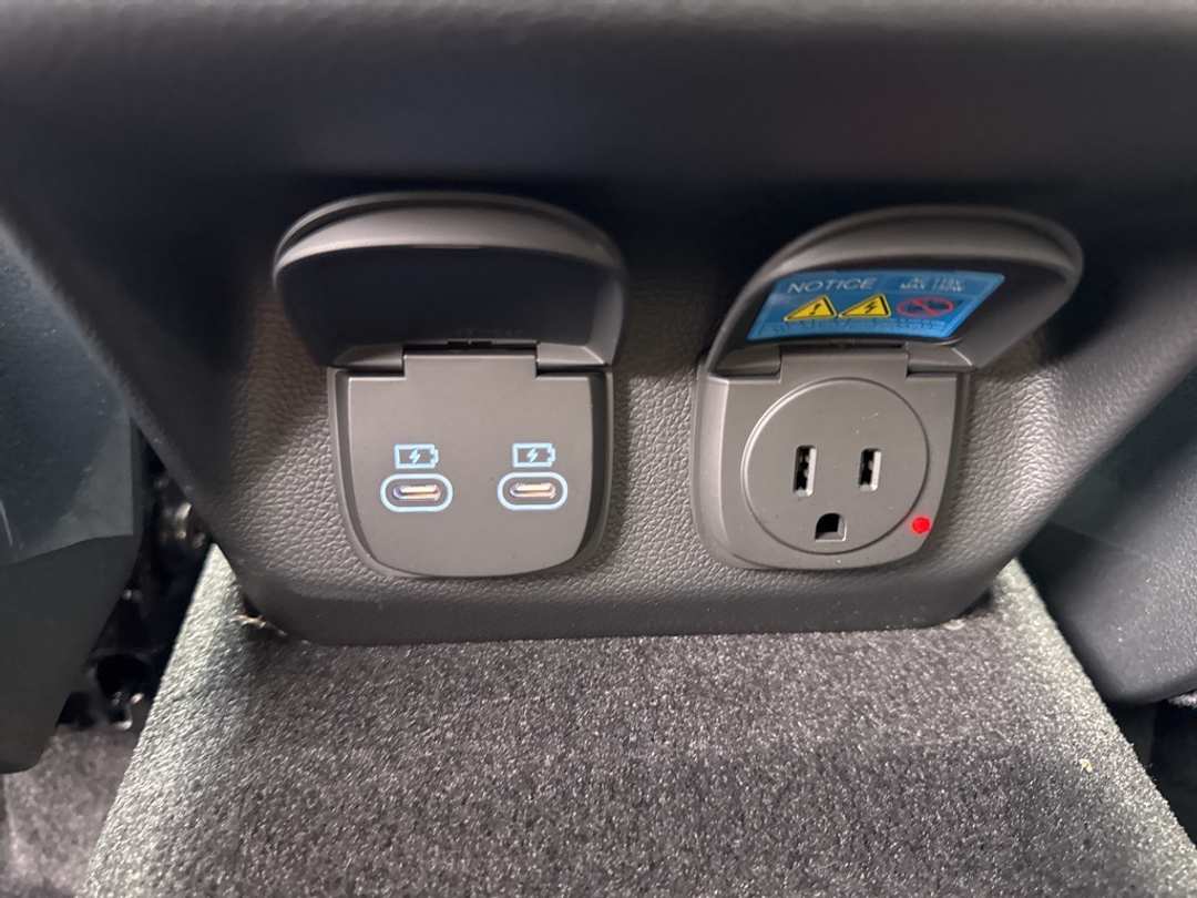 2026 Genesis Gv70 2.5T Sport Prestige - Image 44