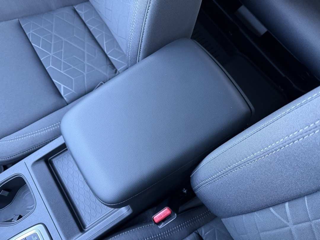 2026 Nissan Frontier SV - Image 24