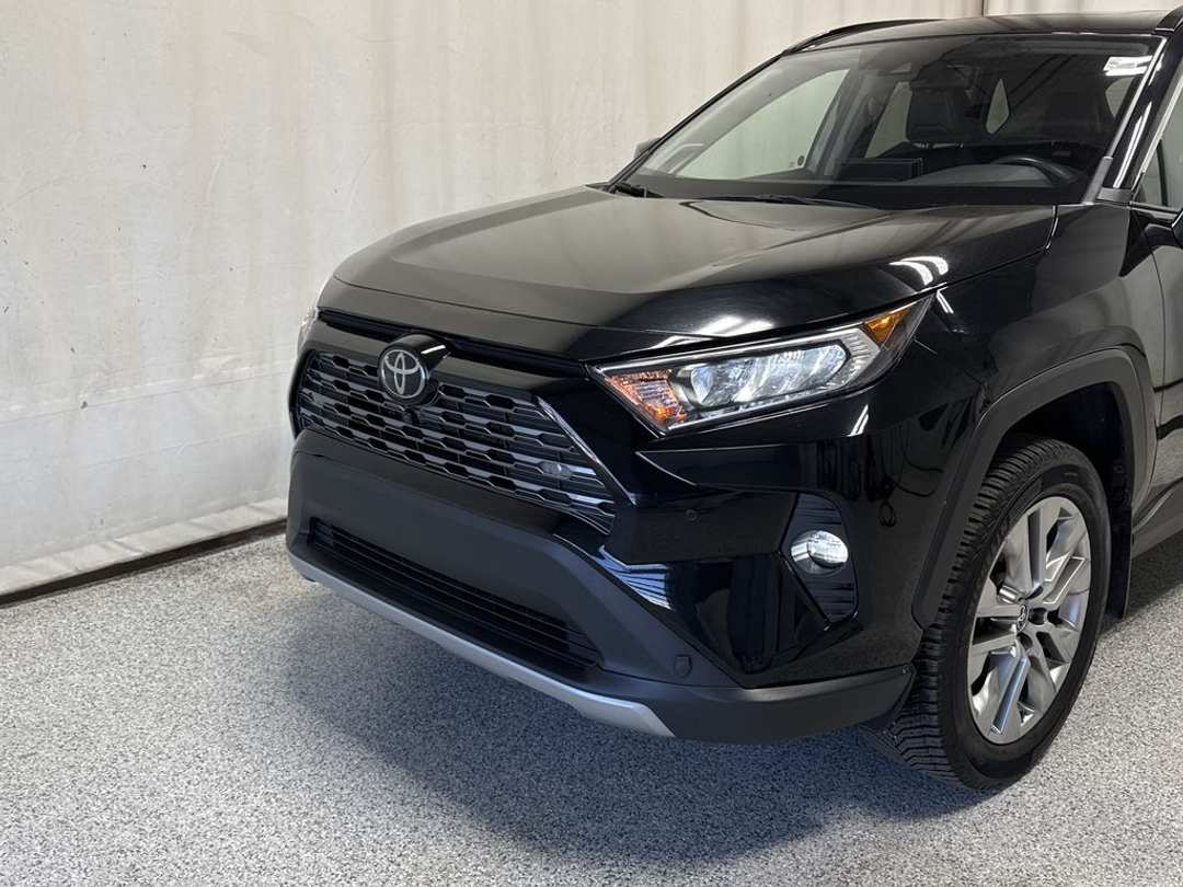 2021 Toyota Rav4 Limited - Image 3