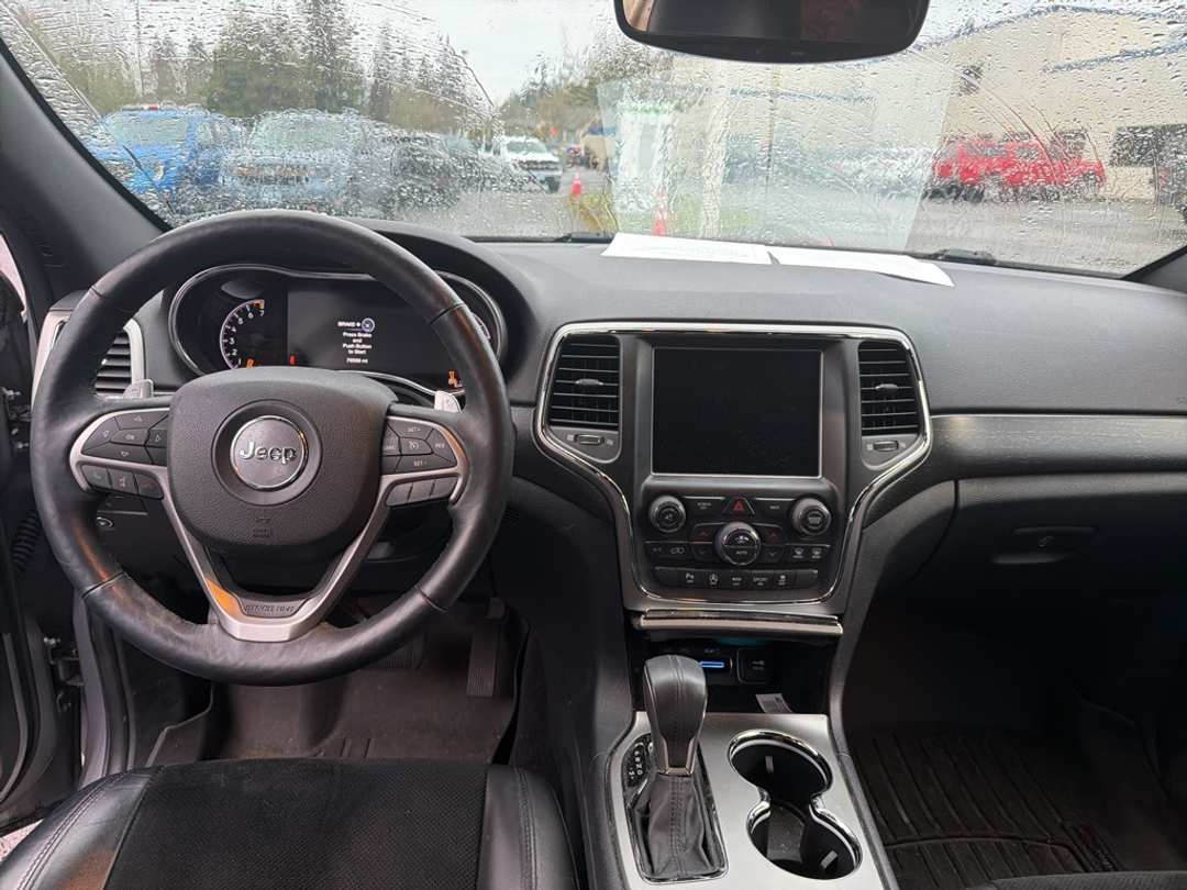 2017 Jeep Grand Cherokee Altitude - Image 9