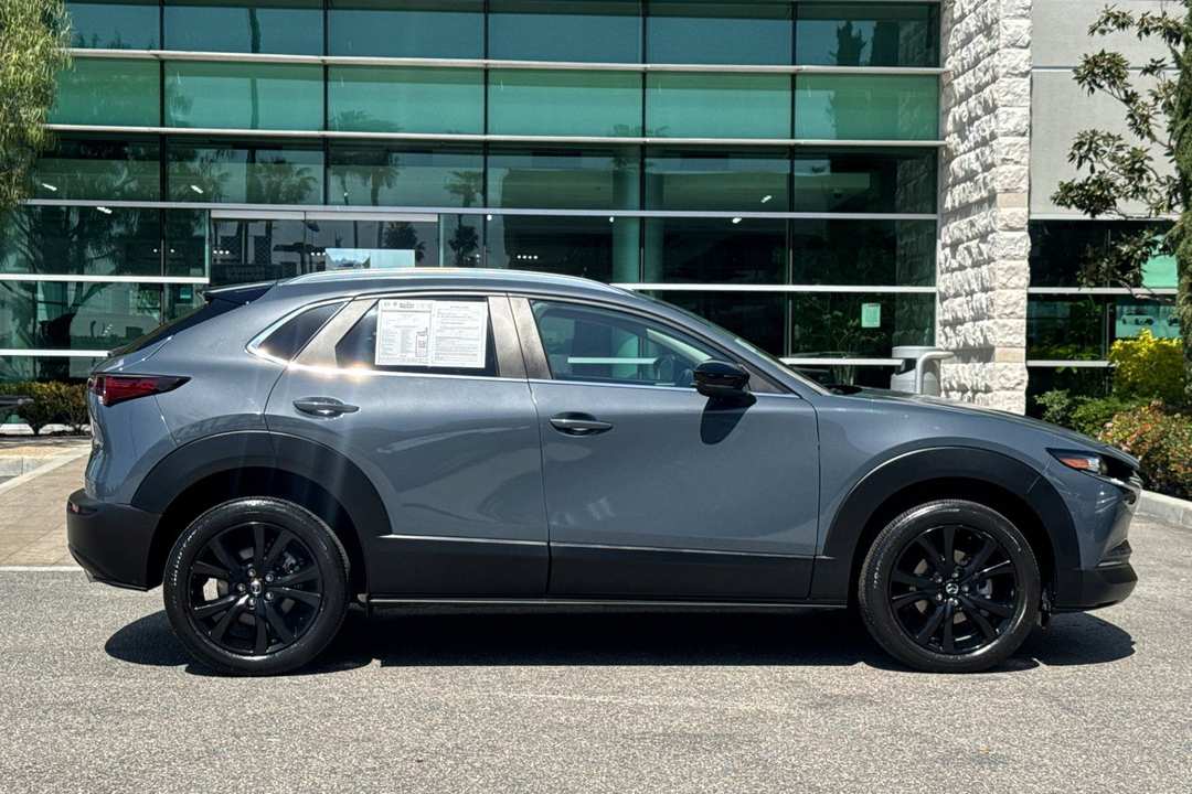 2023 MAZDA Cx-30 2.5 S Carbon Edition - Image 3
