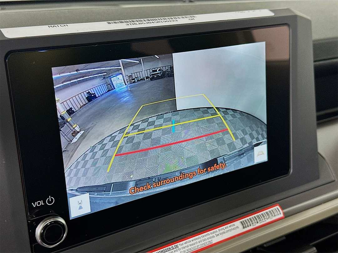 2025 Toyota Tacoma SR5 - Image 14