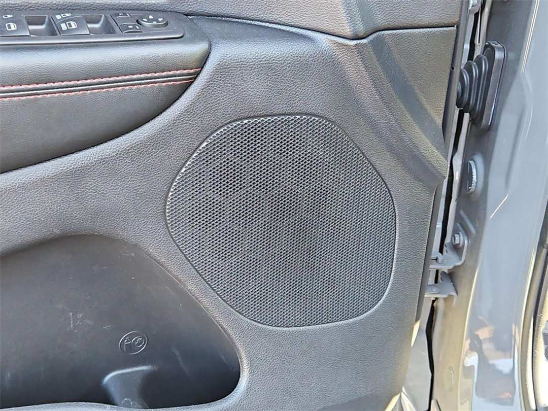 2025 Dodge Durango GT Plus - Image 12