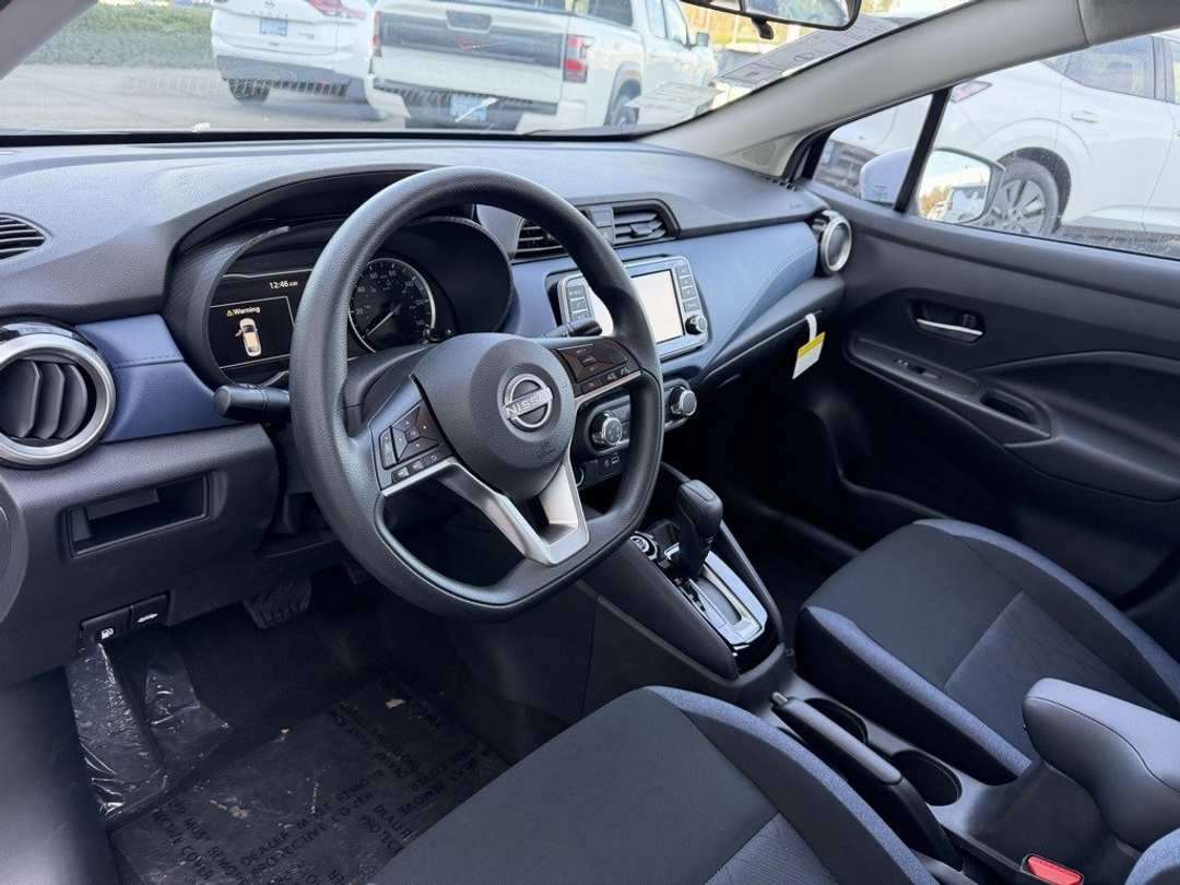 2025 Nissan Versa 1.6 SV - Image 21