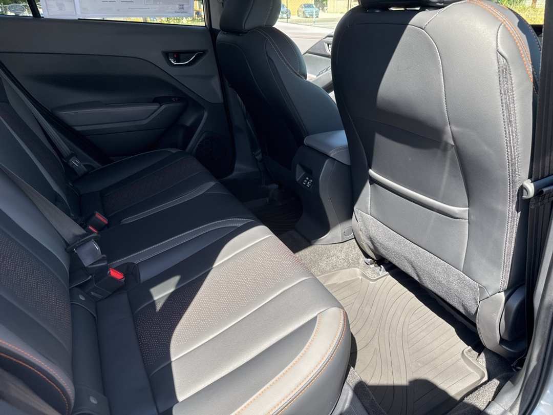 2025 Subaru Crosstrek Limited - Image 25