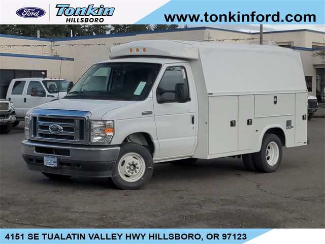 2024 Ford E-350sd Base