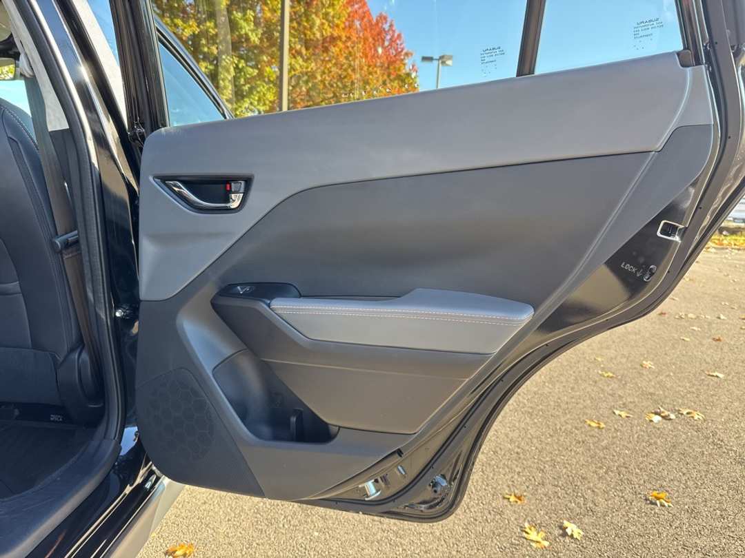 2025 Subaru Crosstrek Limited - Image 23