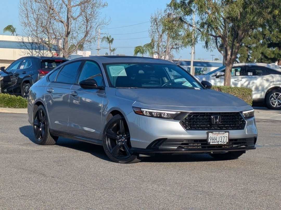 2023 Honda Accord SportL - Image 3