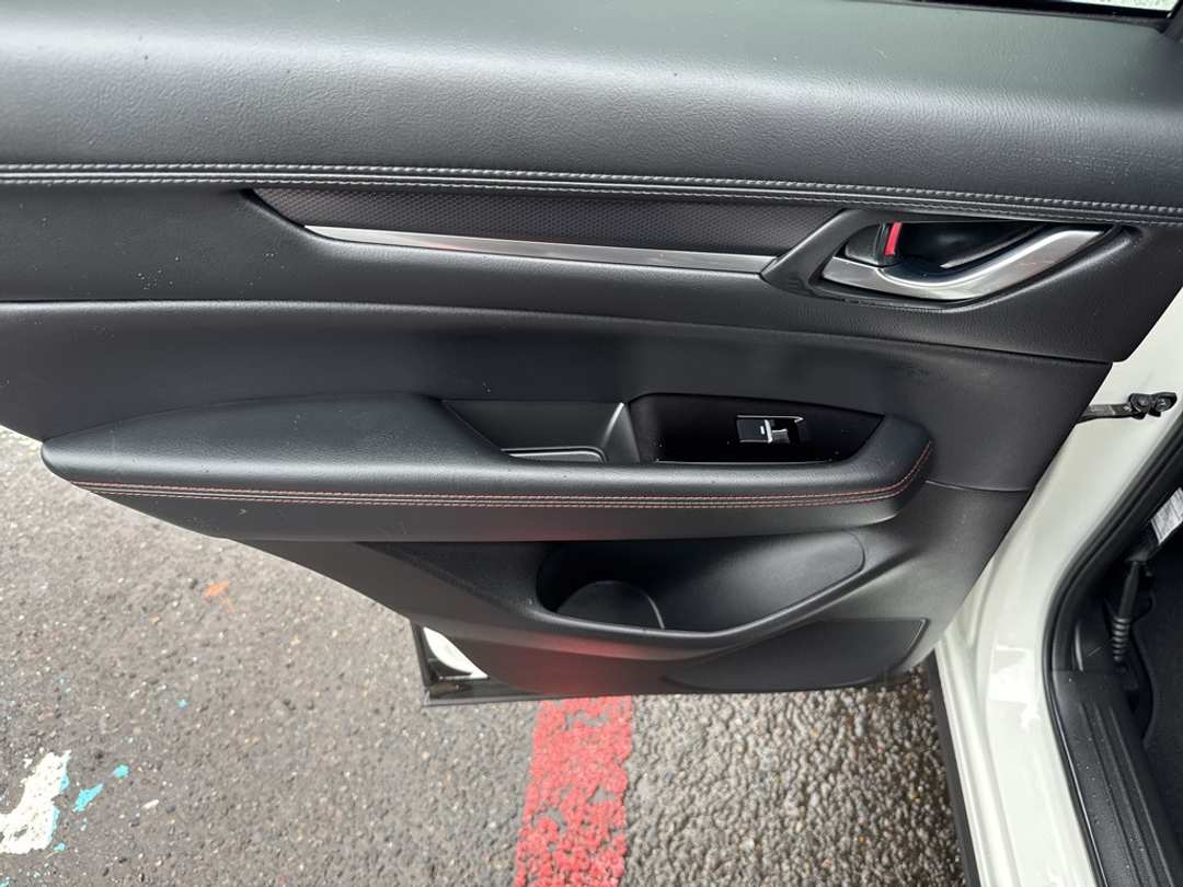 2024 MAZDA CX-5 2.5 Carbon Turbo - Image 27