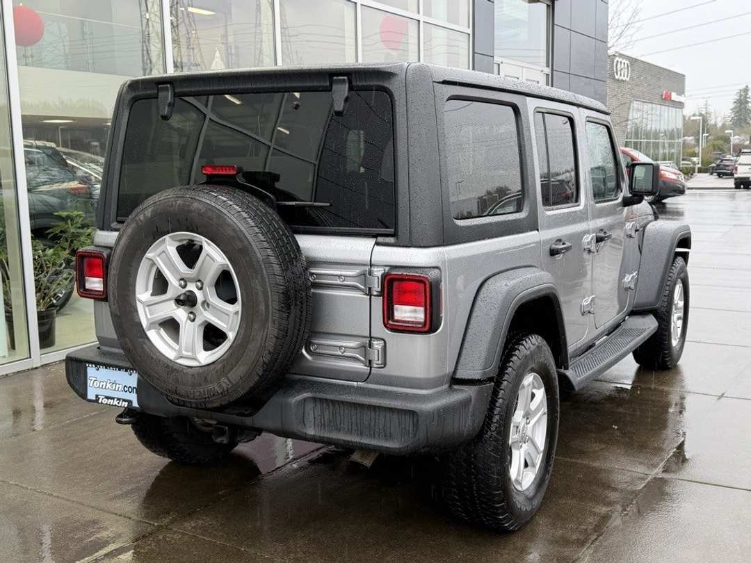 2019 Jeep Wrangler Unlimited Sport S - Image 11