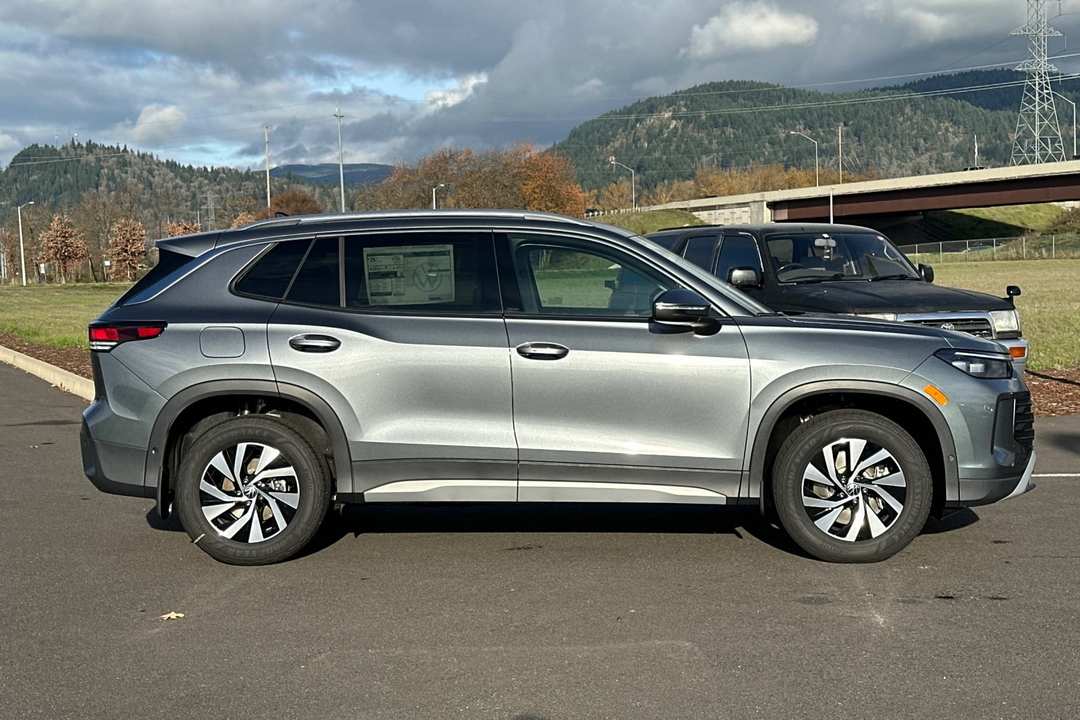 2026 Volkswagen Tiguan 2.0T S - Image 2