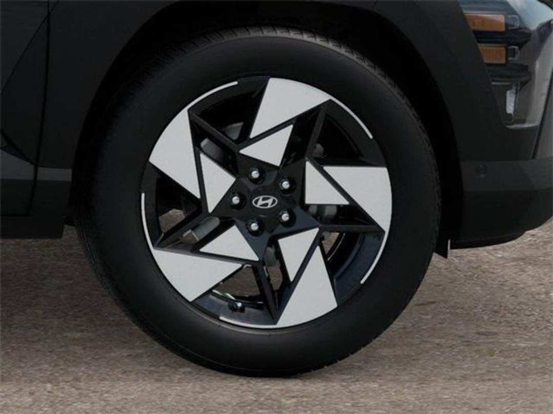 2026 Hyundai Kona Limited - Image 8