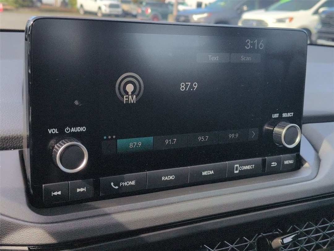 2024 Honda Accord LX - Image 18