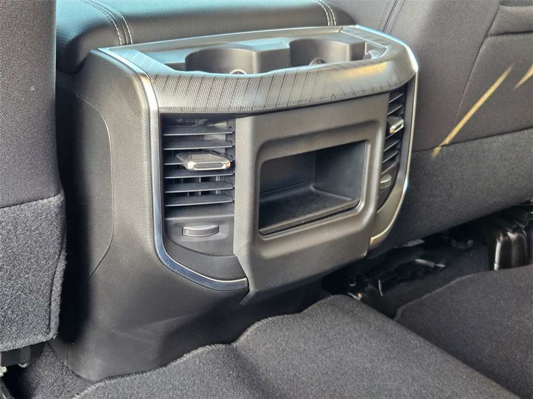 2026 Ram 2500 Big Horn - Image 28