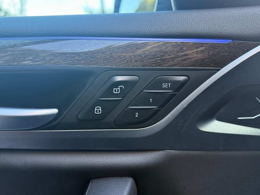 2023 BMW X3 xDrive30i - Image 28